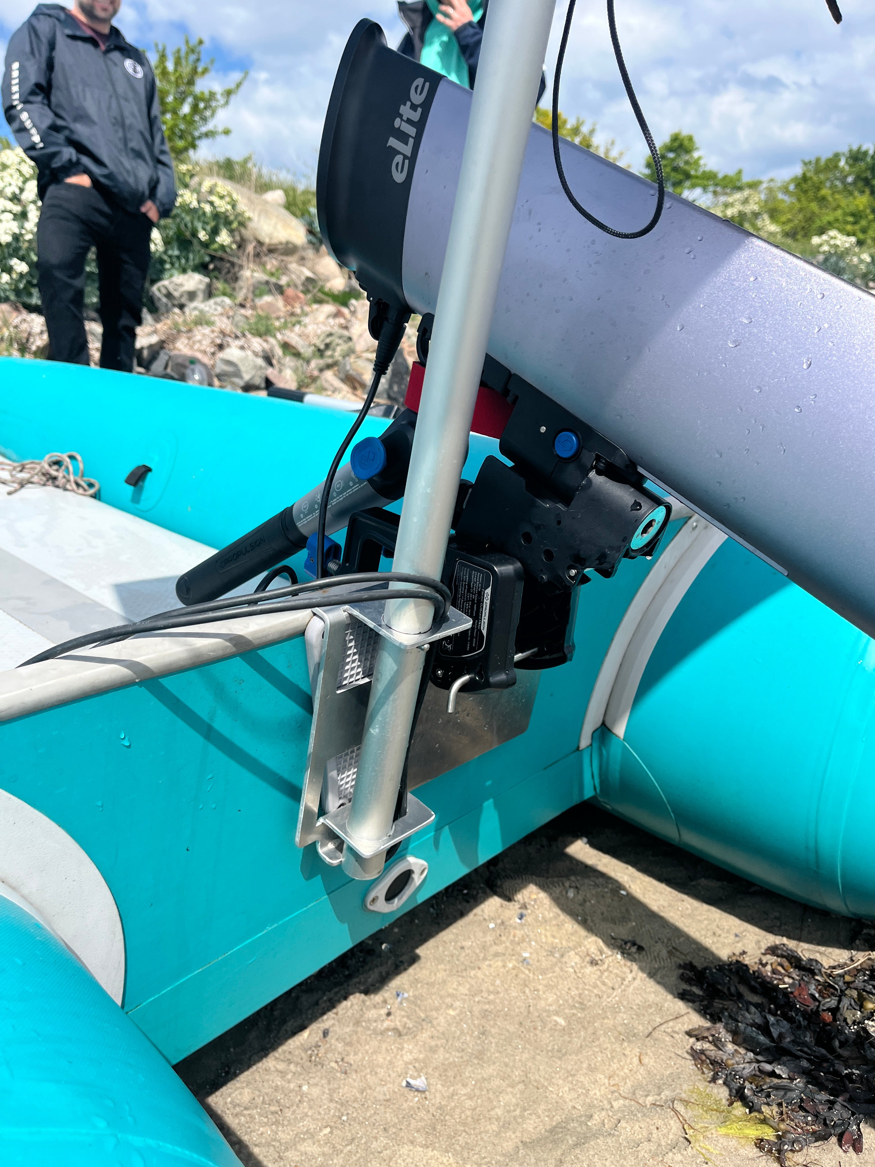 FLINdinghyᐩ – Système solaire pour bateaux pneumatiques