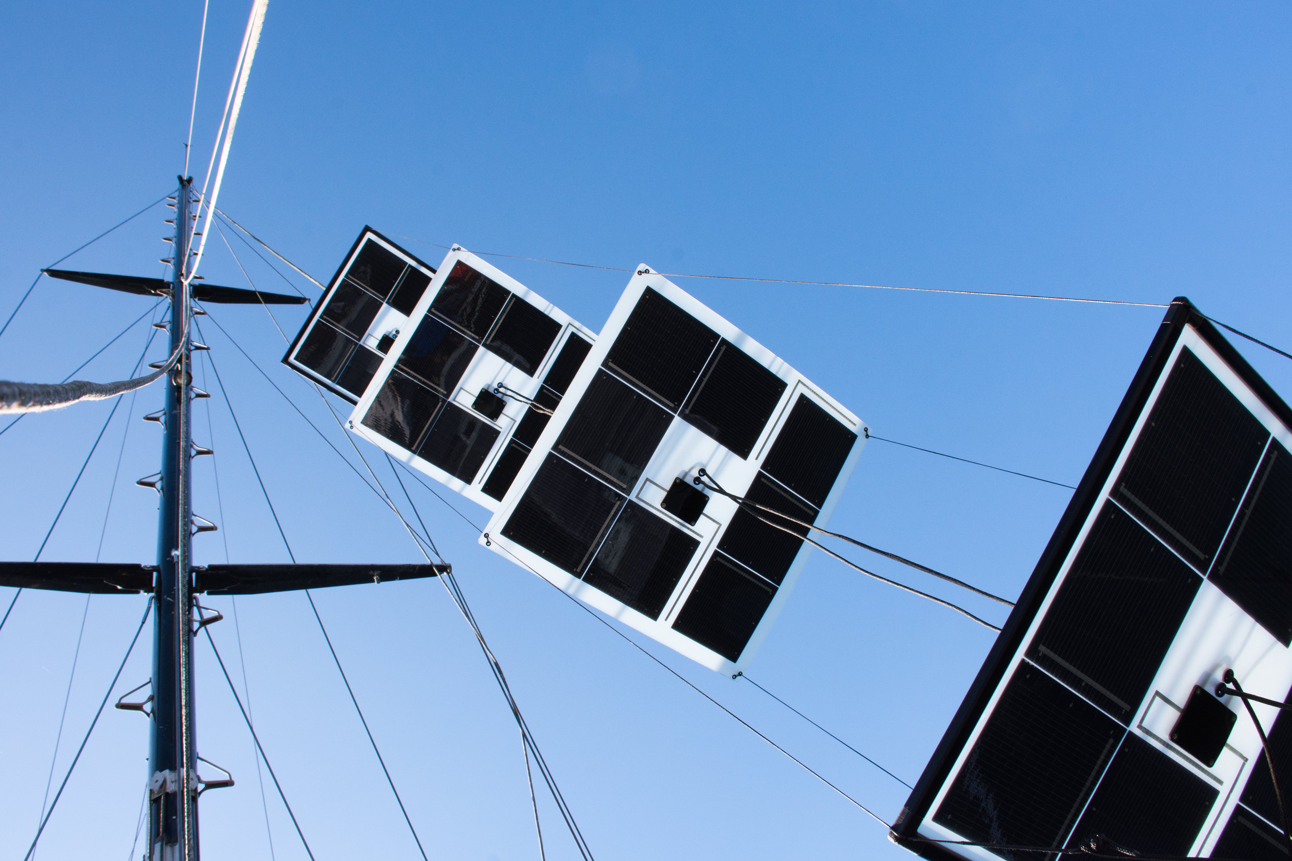 FLINkiteᐩ fliegende Solarmodule