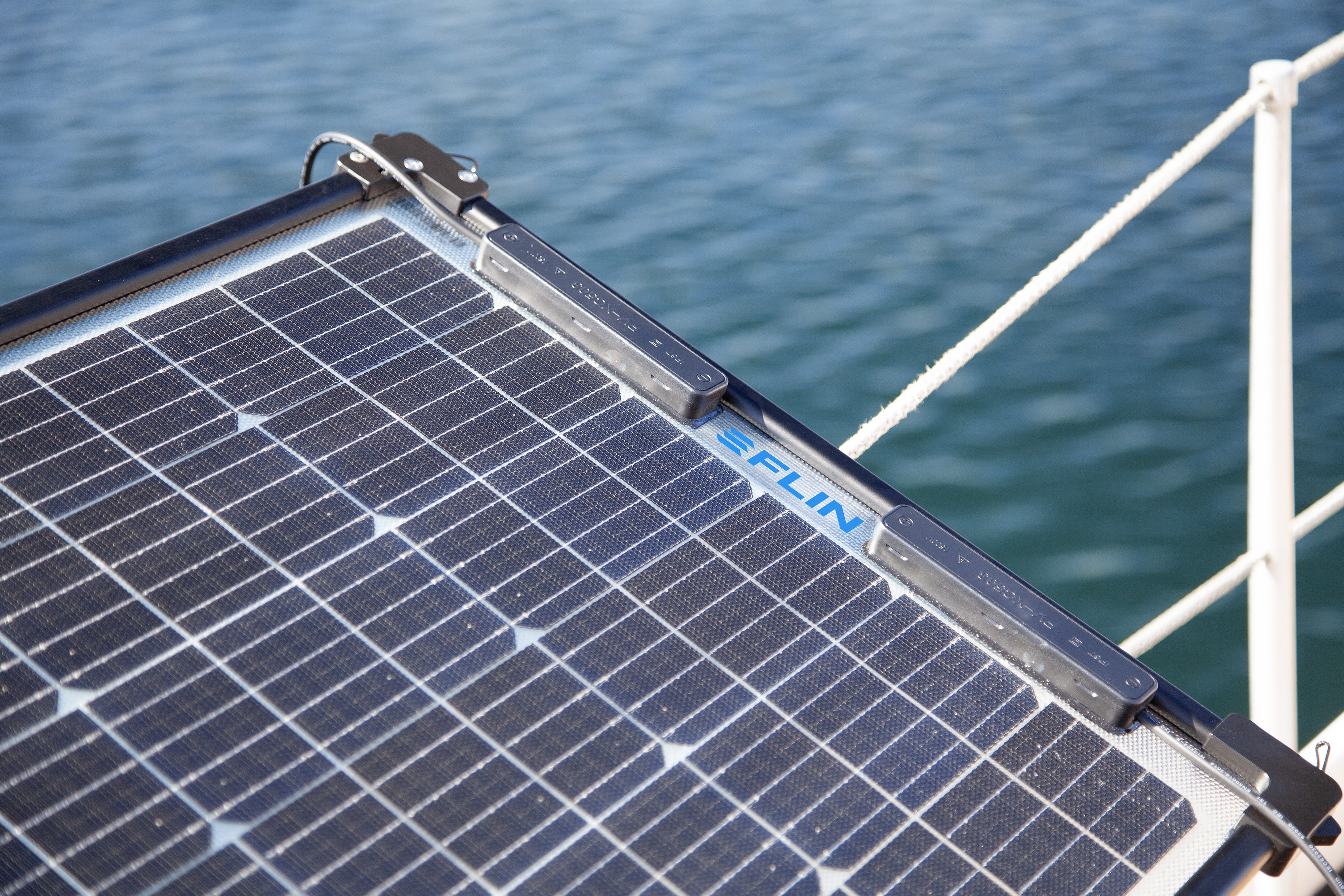 FLINrailᐩ MultiVolt