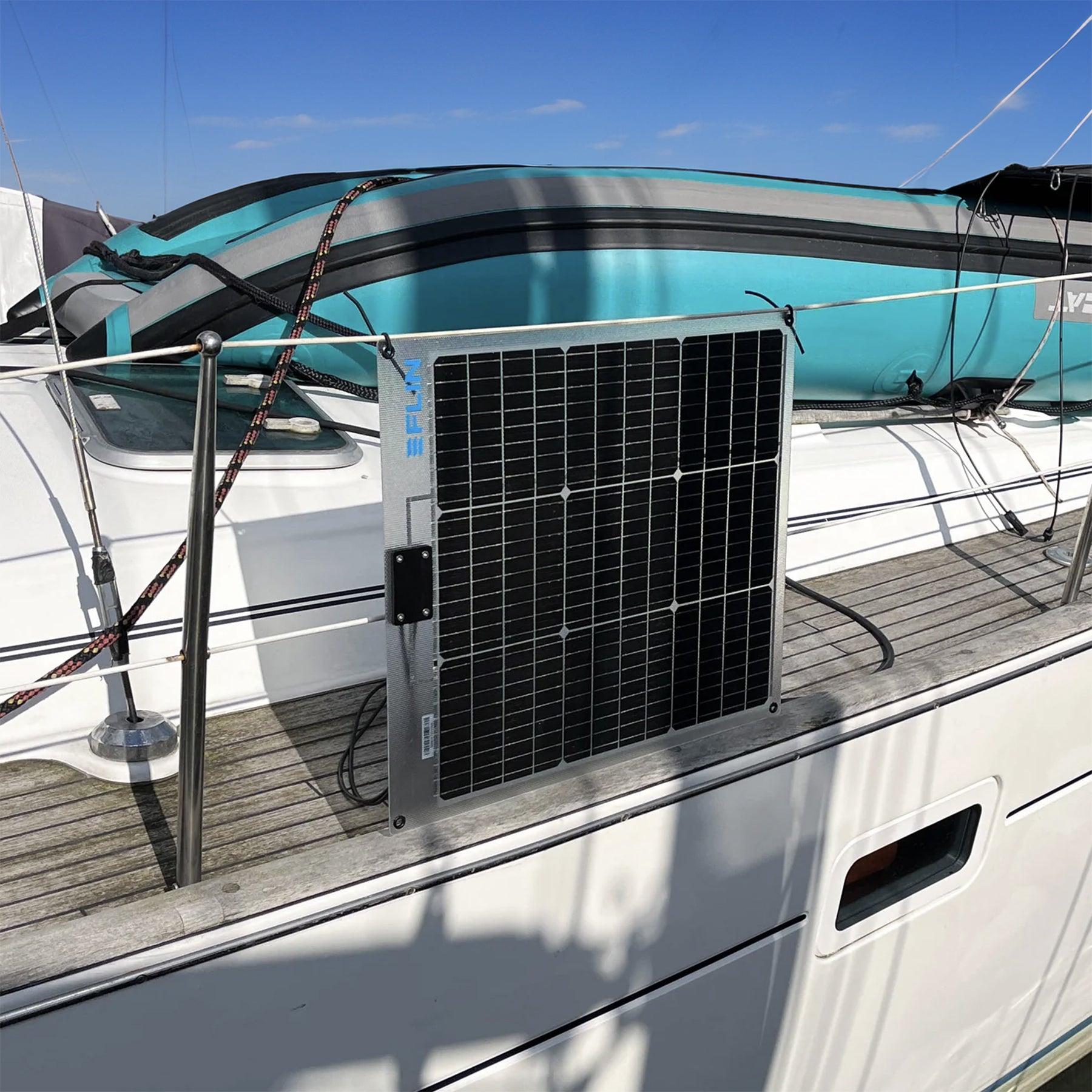 Œillet FLINflex (2023) – modules solaires flexibles et bifaciaux avec œillets